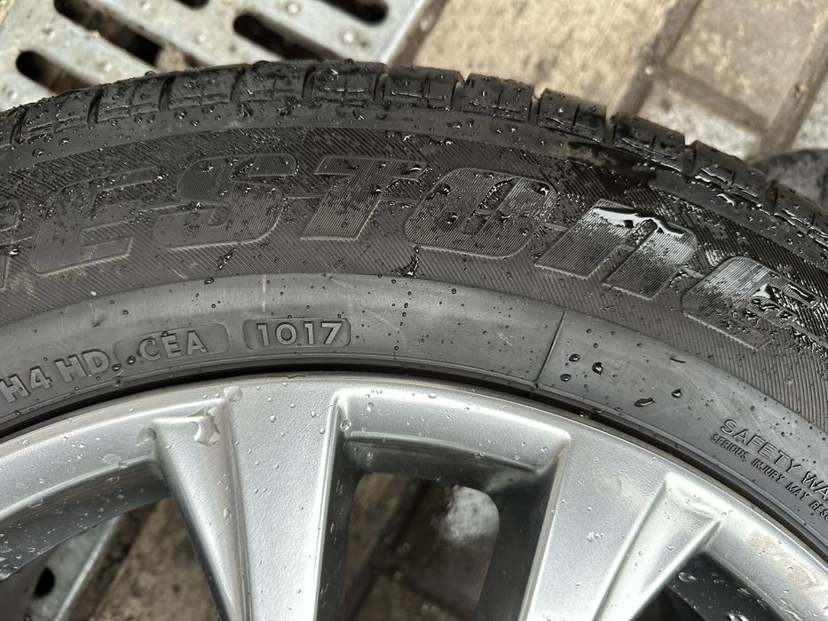 Set jante aliaj pe 18 originale Toyota Rav 4