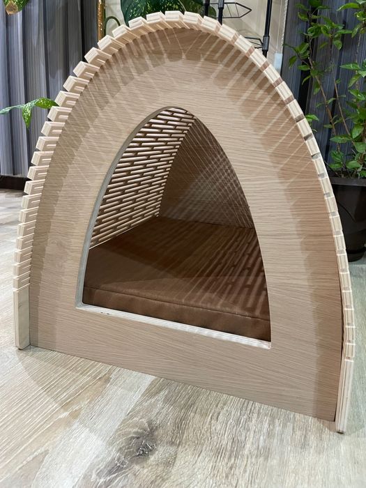 Къщичка за домашна котка или дребно кученце