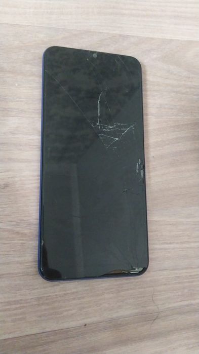 Продам телефон vivo