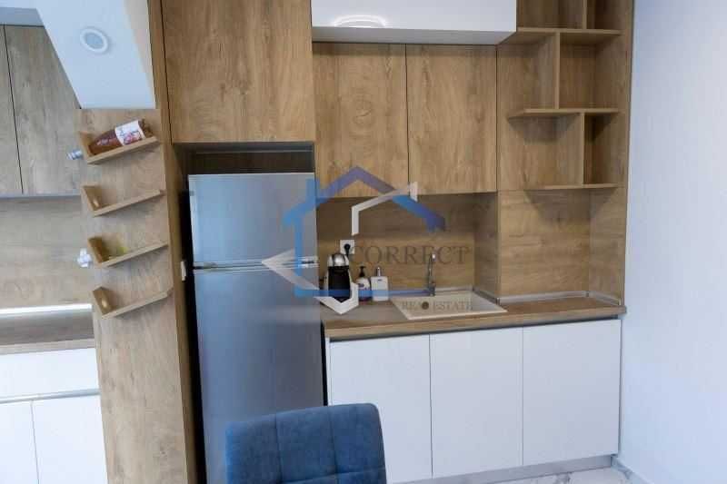 Дава се под наем Двустаен апартамент в Варна, Възраждане 2 - 65 кв.м за 357 € - Снимка #1