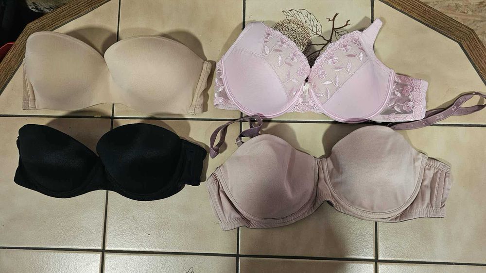 Set 4 sutiene cupa B