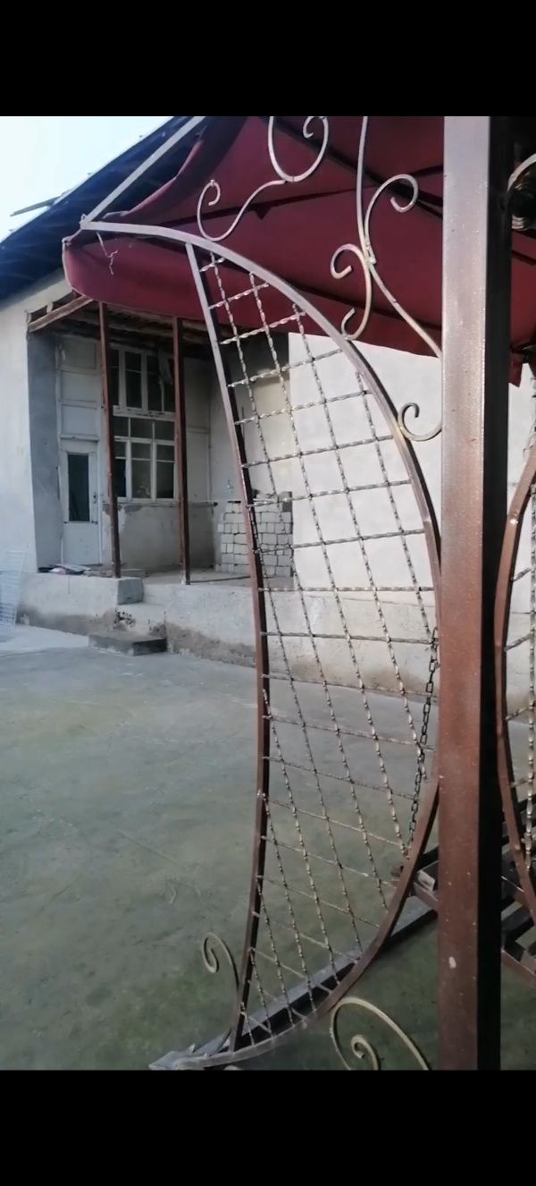 Uy srochna sotiladi barter bor domga