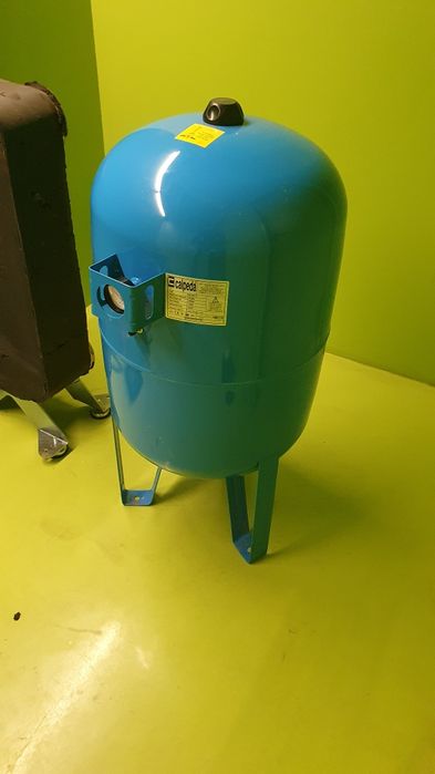 Хидрофорен съд  100л