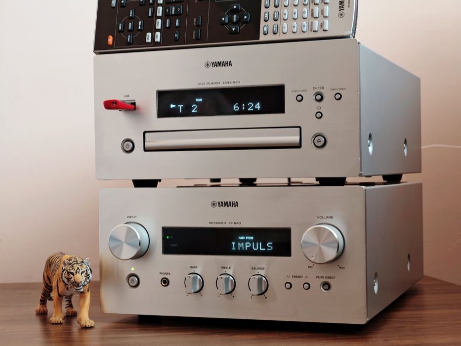 Yamaha R-840 Pianocraft Series. Bijuterii. Cap serie. Preț fix !