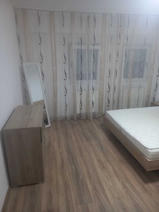 Inchiriez garsoniera