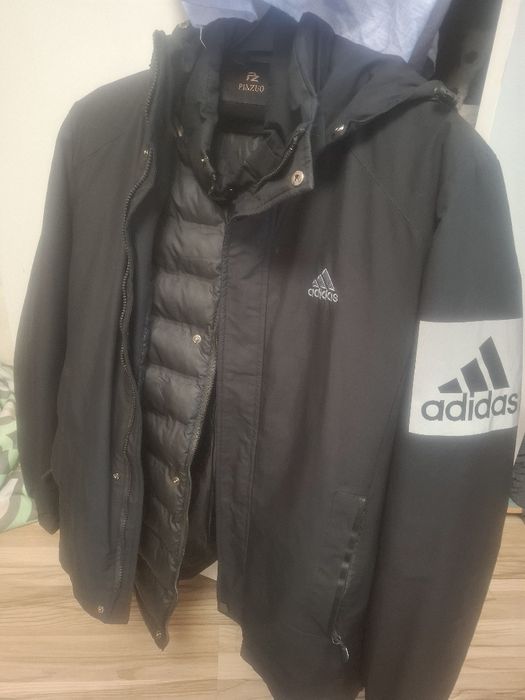 Продам куртки осень по 5000