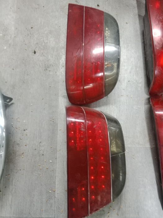 Продам фары БМВ 320 и другие модели ЧИТАЙ ОПИСАНИЕ