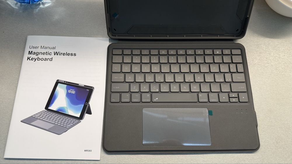 Ipad кейс с клавиатура 10.2” ipad 7,8,9
