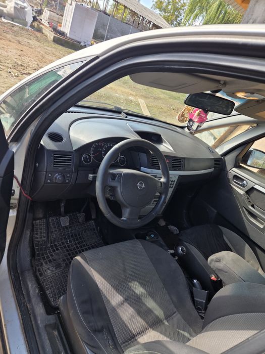 Vând Opel meriva 1.7cdti
