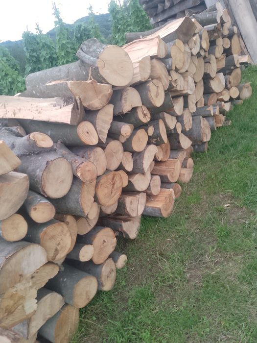 De vănzare lemn de foc