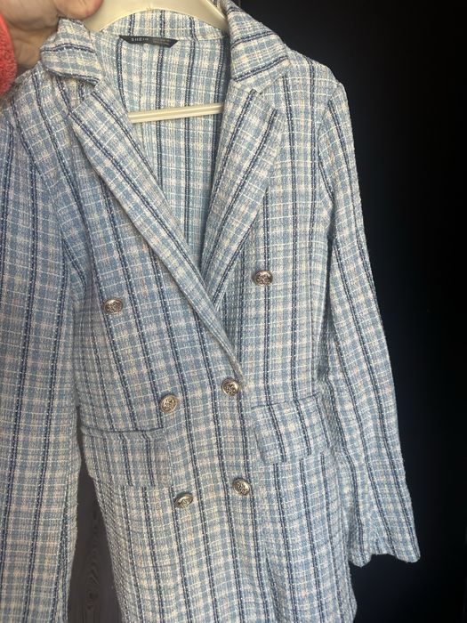 Синьо сако тип букле