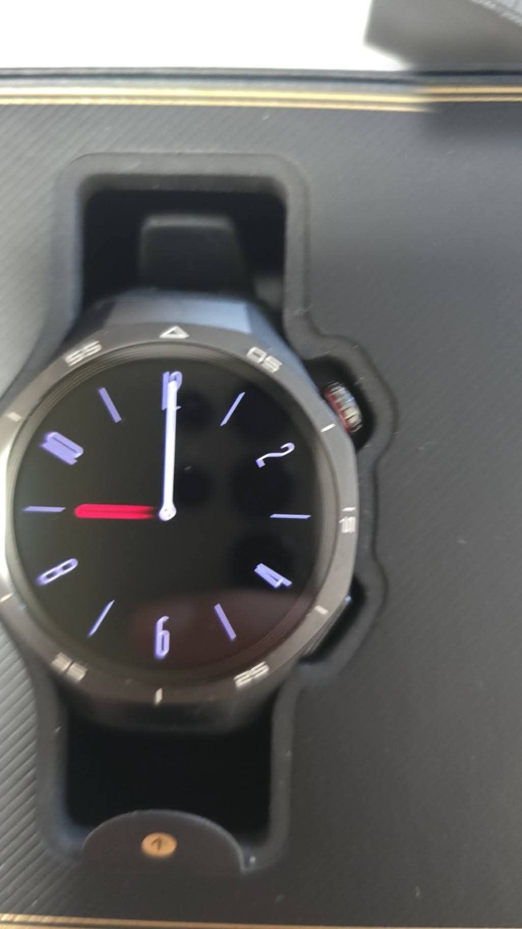 Huawei GT5 Pro       .