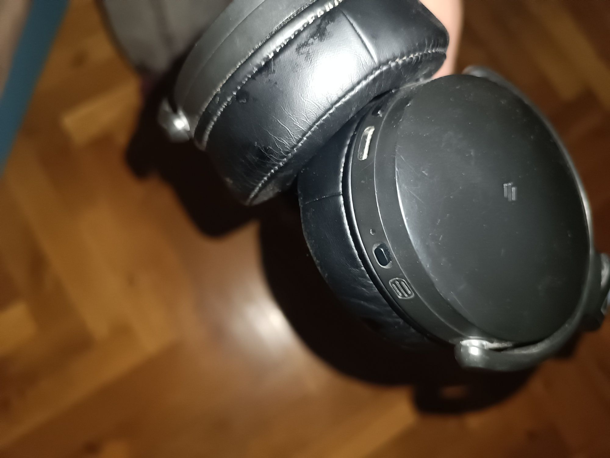 Sennheiser блутут слушалки