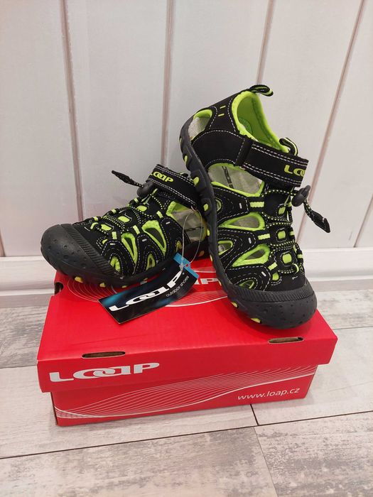 Обувки за момче, размери 21,26,27,28,30