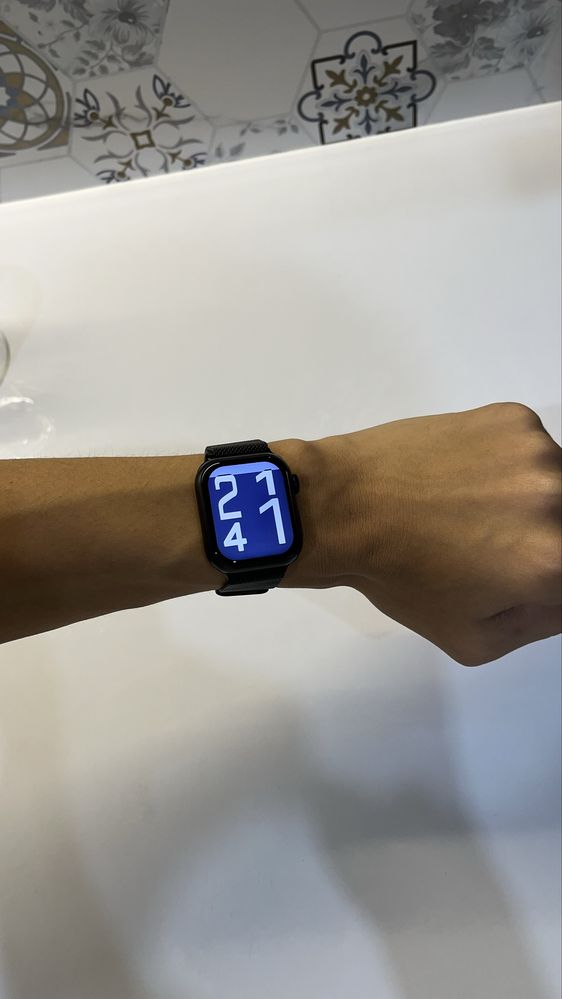 Продается Apple Watch