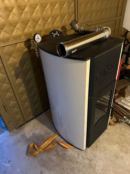 Пелетна камина перфектна нова