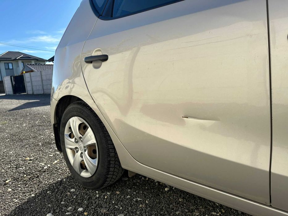 HYUNDAI i30 2009, 1.4 benzină 105 CP - UN SINGUR PROPRIETAR