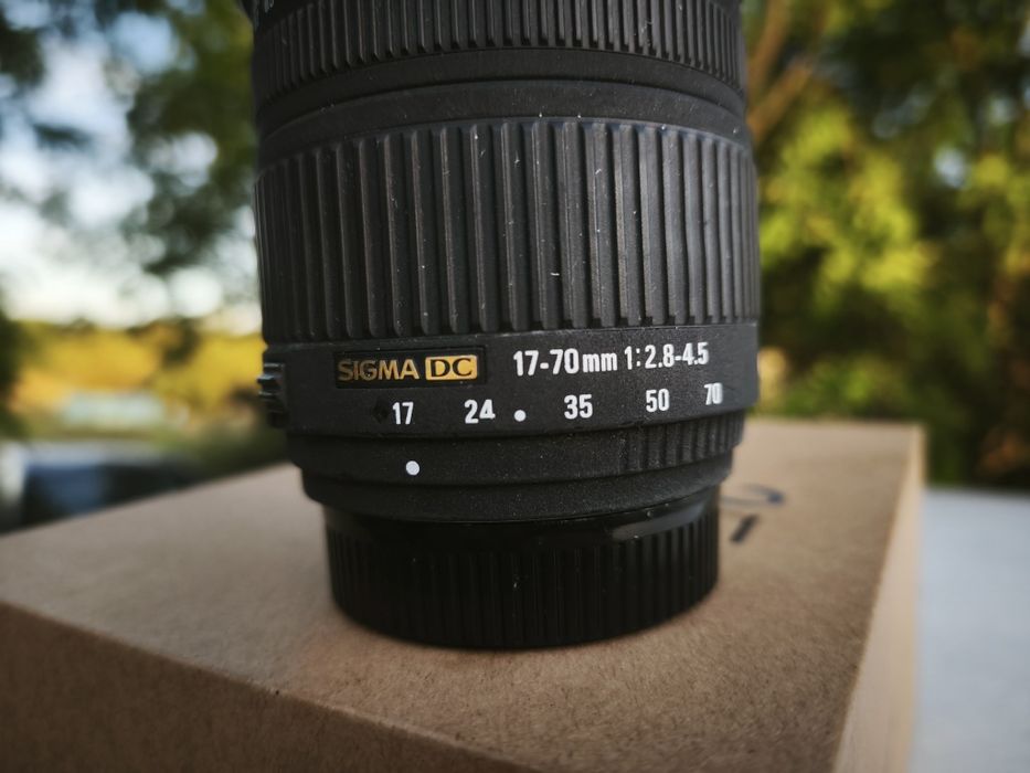 Sigma DC 17-70mm f2,8-4,5