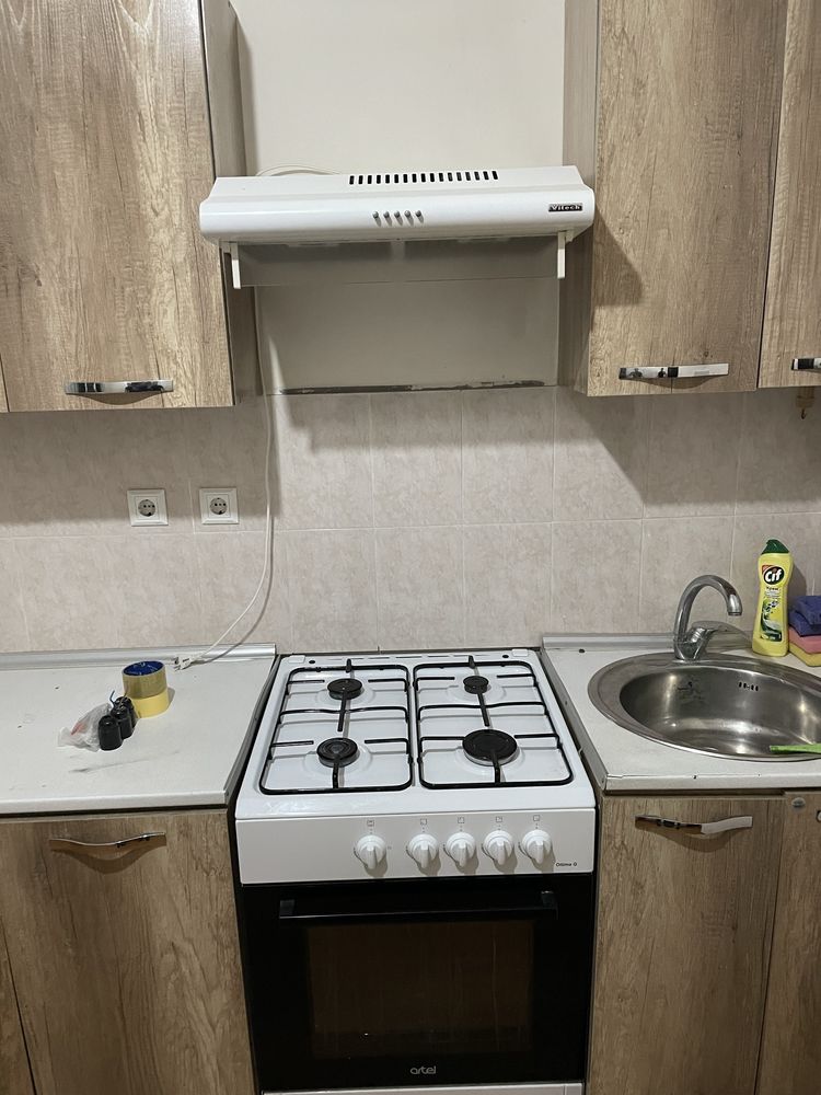 Gaz plita sotiladi