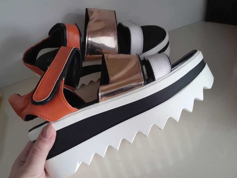 Босоножка,сандали