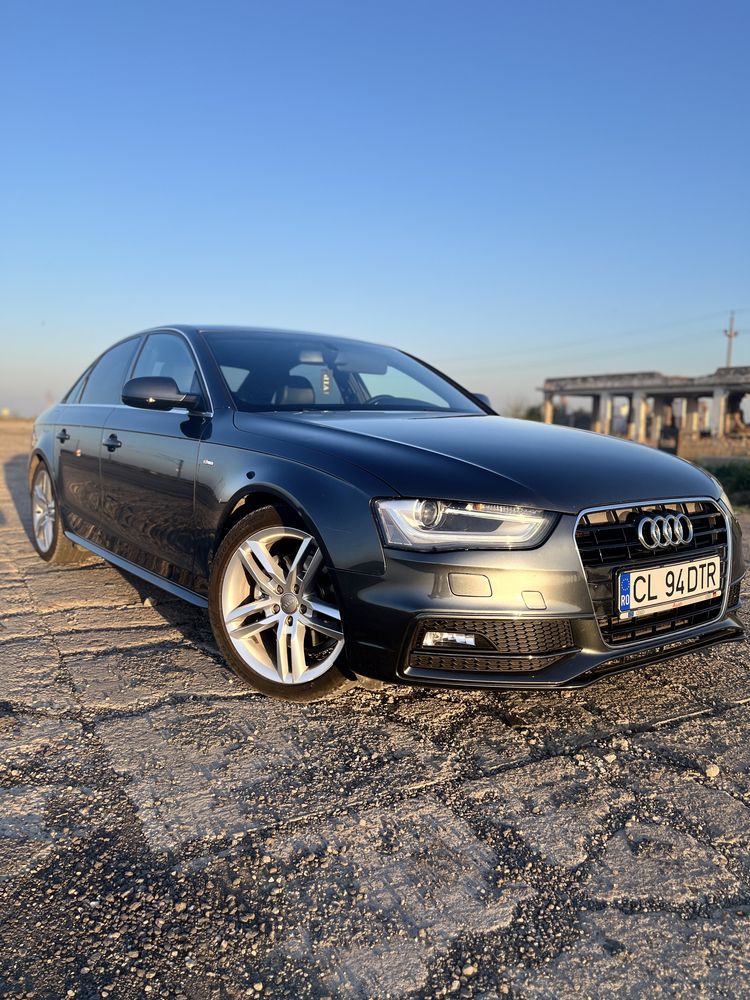Vand/Schimb Audi A4 B8 Facelift S-Line extrem de intreținut