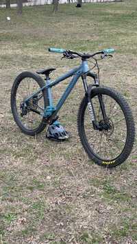 Bicicleta nukeproof scout 2022 albastra navy