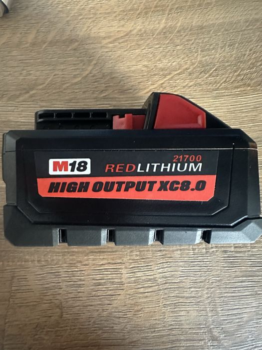 Acumulator 8Ah milwaukee