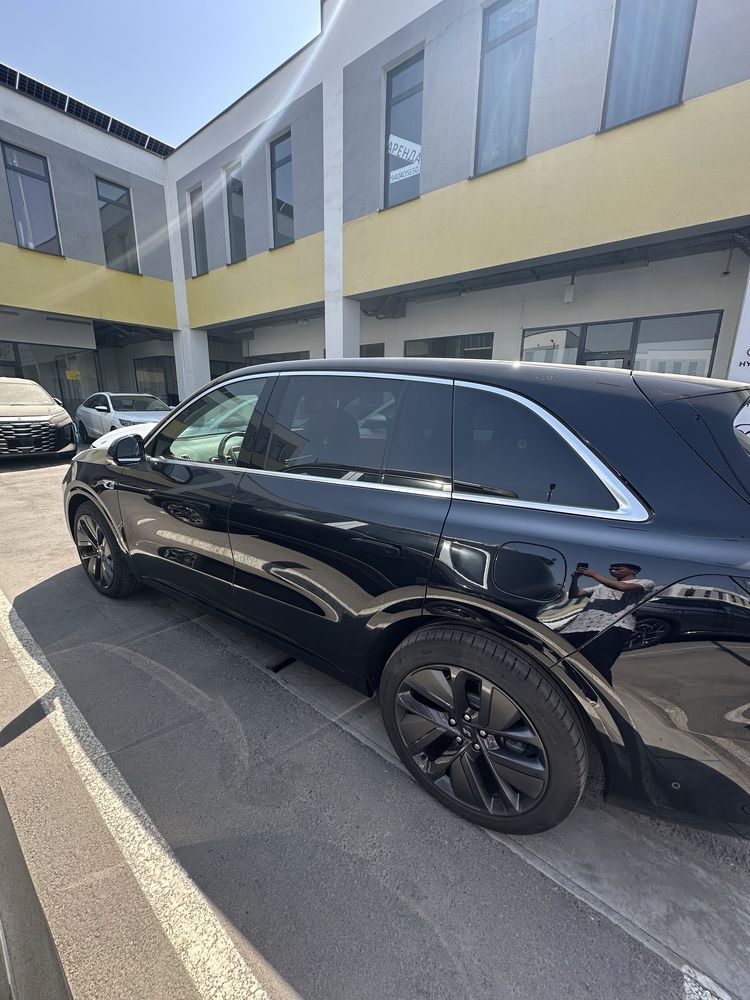 Li 6 pro 2024 probeg 8000km