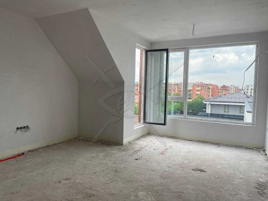 Двустаен апартамент в Остромила с паркомясто 91520