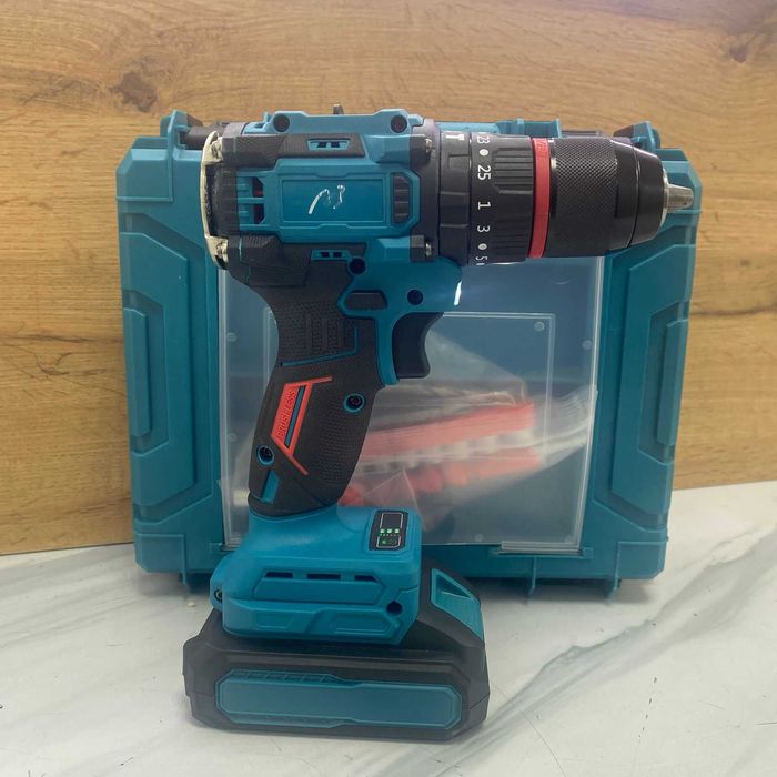 CB47/Шуруповерт No Name SK152105