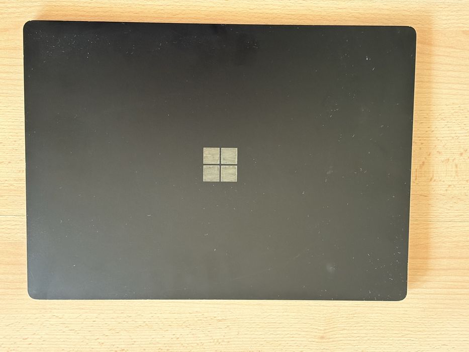 Microsoft Surface Laptop 3, 15" Touch, Intel i5-1035G7, 16/256GB