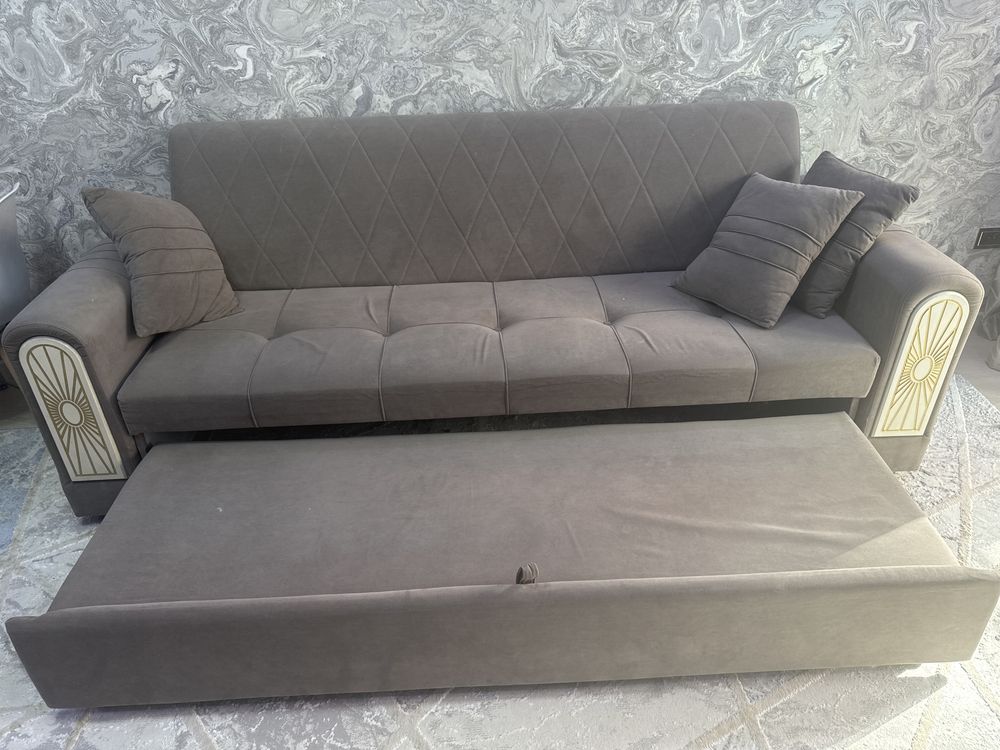 Продам диван раскладывается
