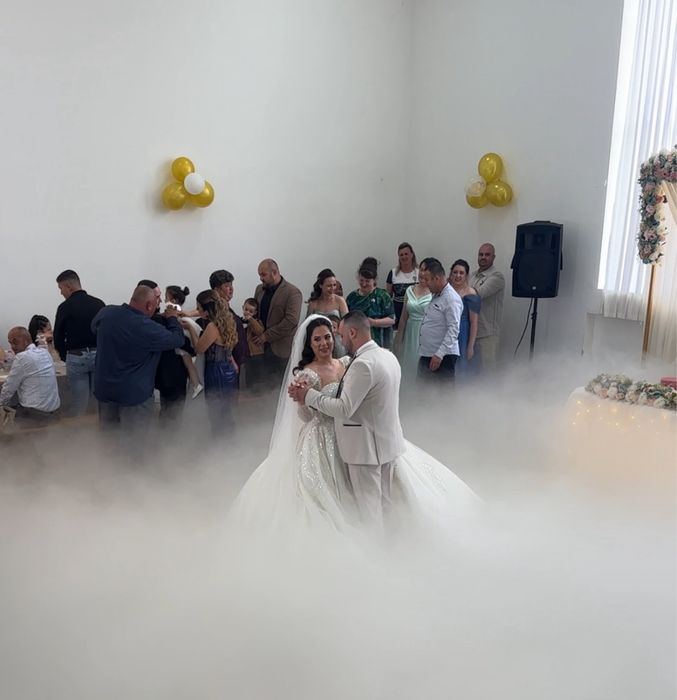 Танц на облаците,Огнено Цвете,Експлодиращи балони,Сценични фонтани