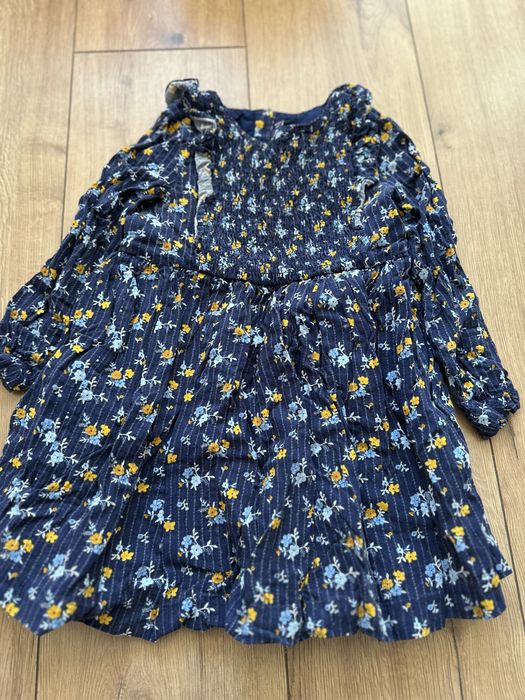 Детски рокли 98-104