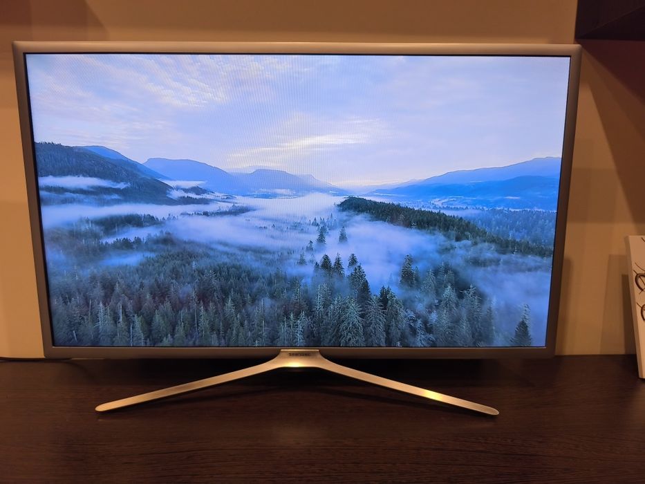 Televizor LED Samsung Smart ue32m5602, FullHD 80cm