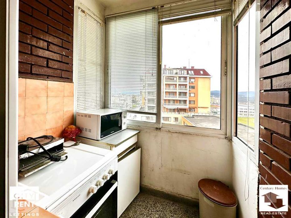 Дава се под наем Тристаен апартамент в Велико Търново, Център - 64 кв.м за 310 € - Снимка #4