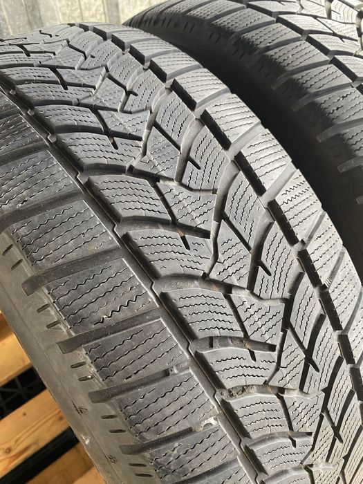 235/60/18 Дънлоп Зимни