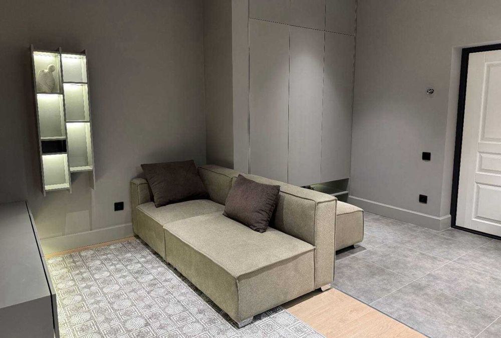 продается 2/10/10
новостройка 
ЖК O’zbegim