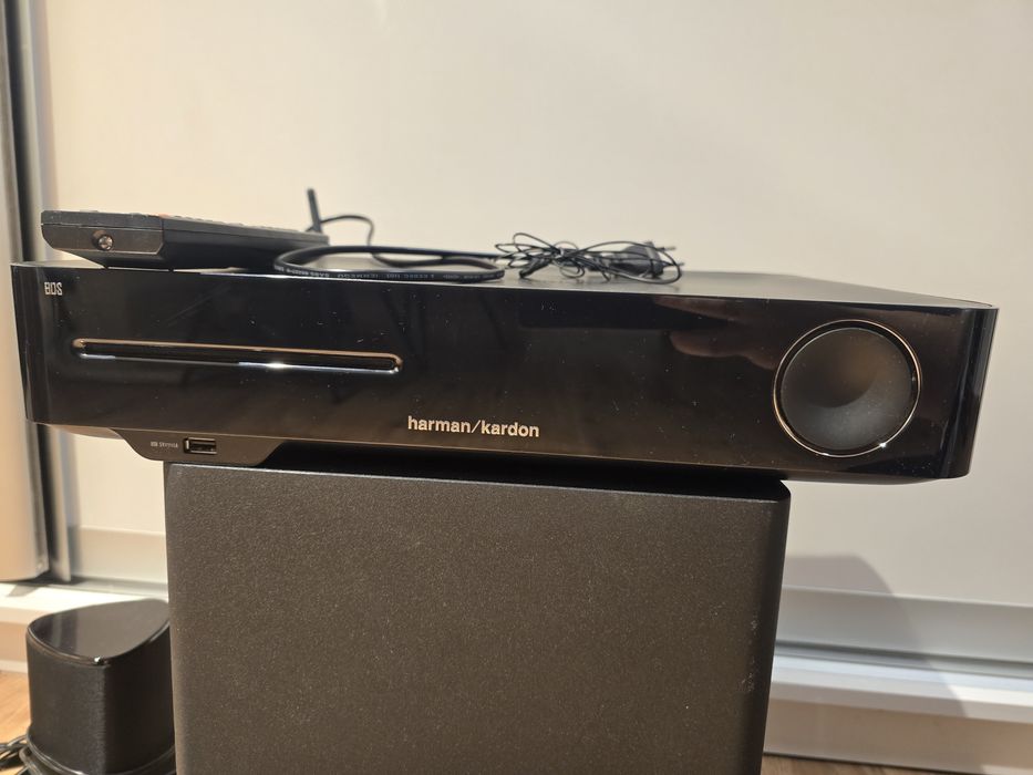 Vând sistem Home Cinema Harman Kardon BDS 535 complet 5.1