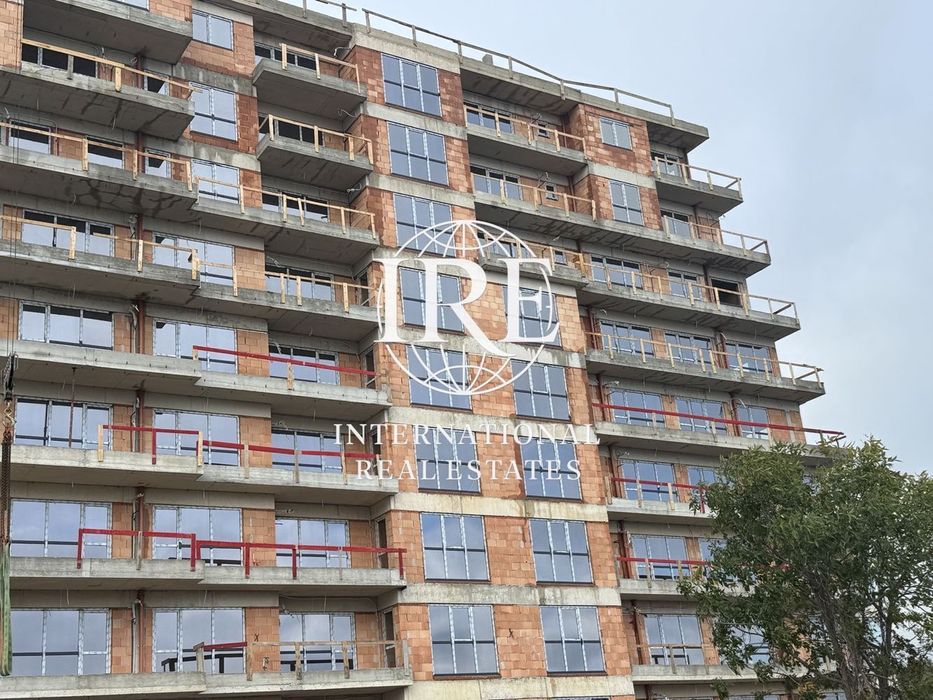 Продава се Тристаен апартамент в Варна, Изгрев - 102 кв.м за 1442 €/кв.м - Снимка #6