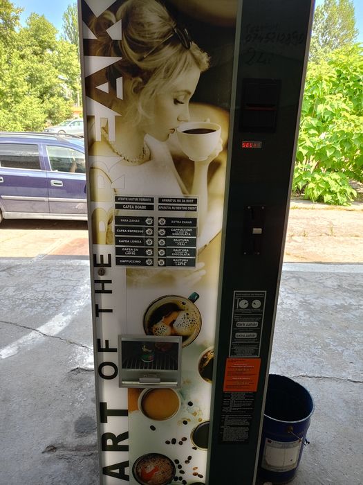 Vand automate cafea revizionate cu Cafea boabe