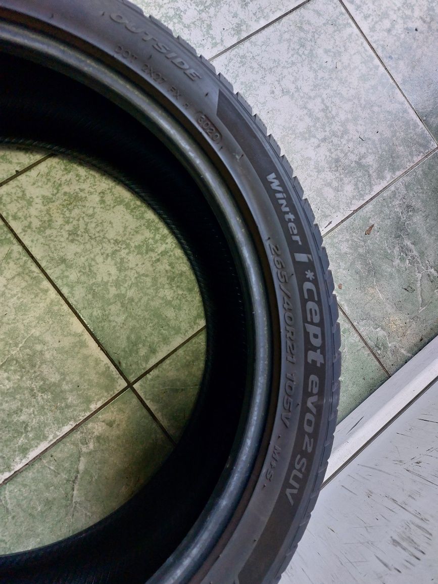 2 anvelope 265/40 R21 Hankook