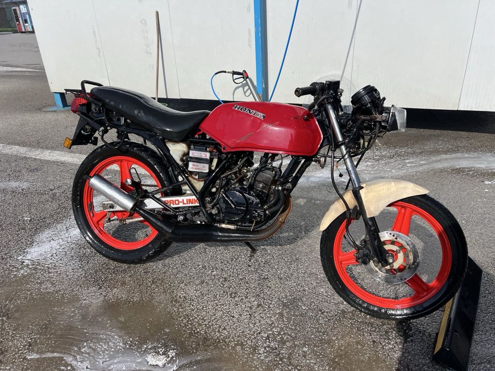 Honda NSR 50 S На Части мотор