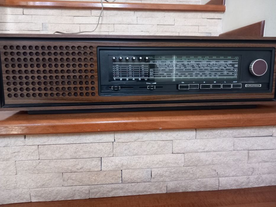 Radio Grunding RF731