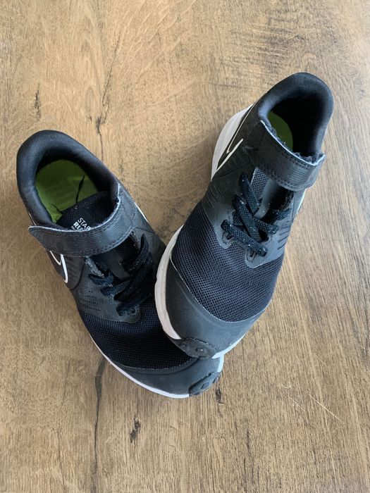 Маратонки Nike - 32 номер