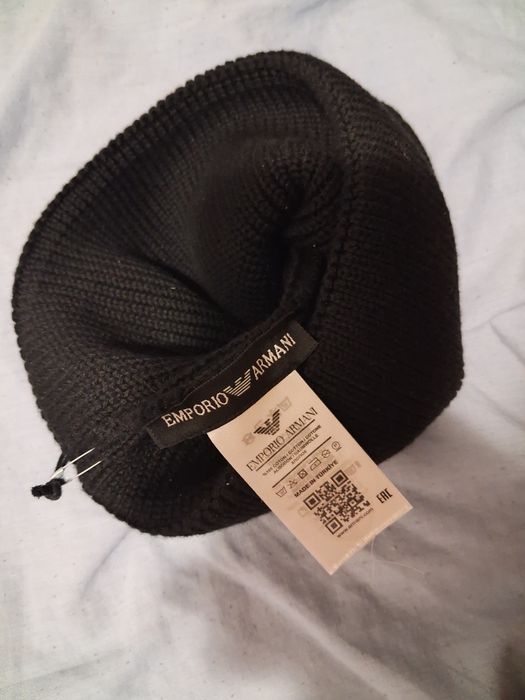 Fes original Armani nou cu eticheta
