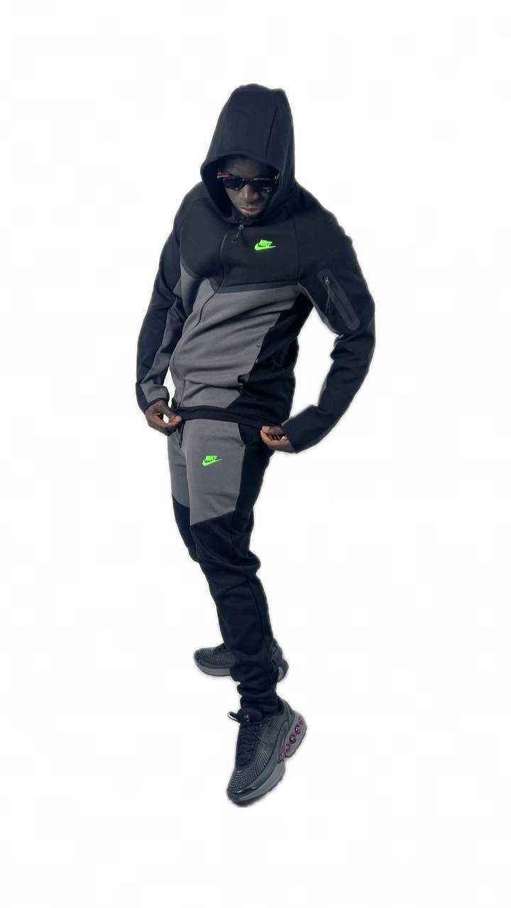 NIKE Tech Full-Zip Windrunner Hoodie & Fleece Jogger