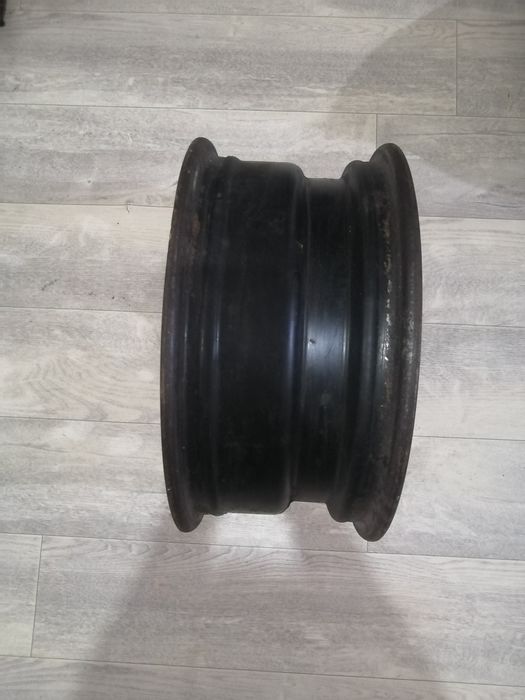 Диски на 15 пятиболтовые