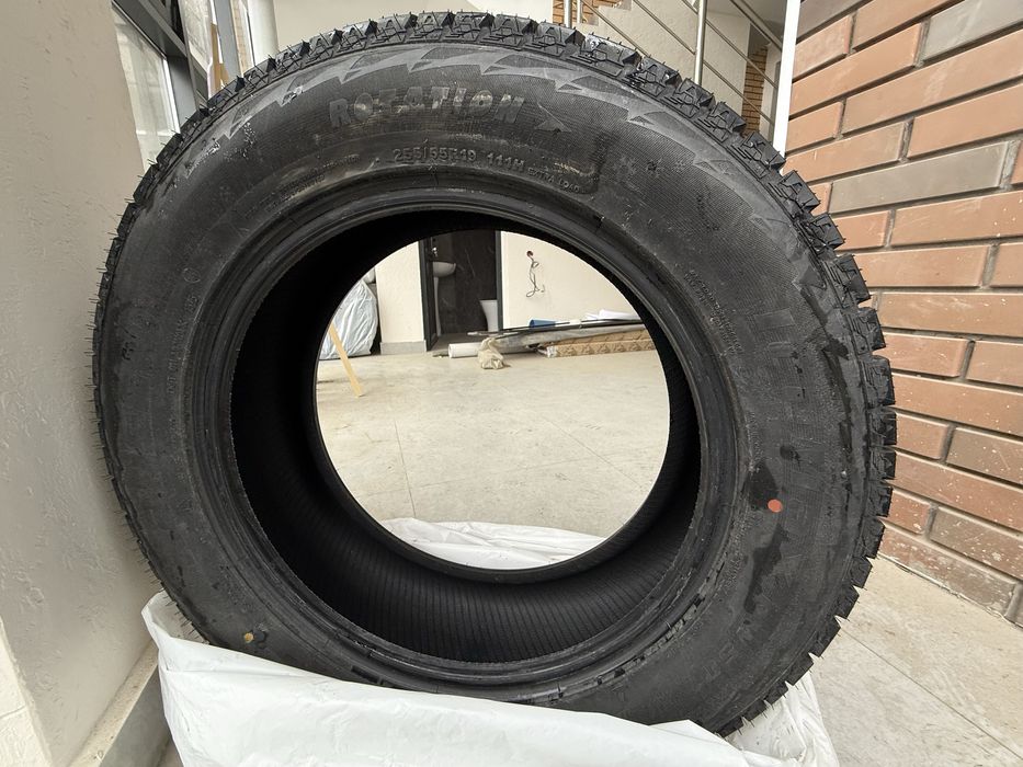 Зимние шыны комплект 4 -шт Новые.