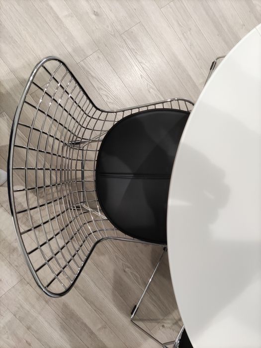 Set de 4 scaune bucatarie dining cromate cu sezut negru